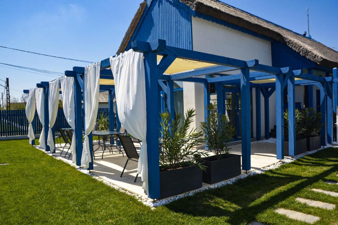 Déjà Blue - ADULT ONLY Hotel Sfântu Gheorghe Exterior foto