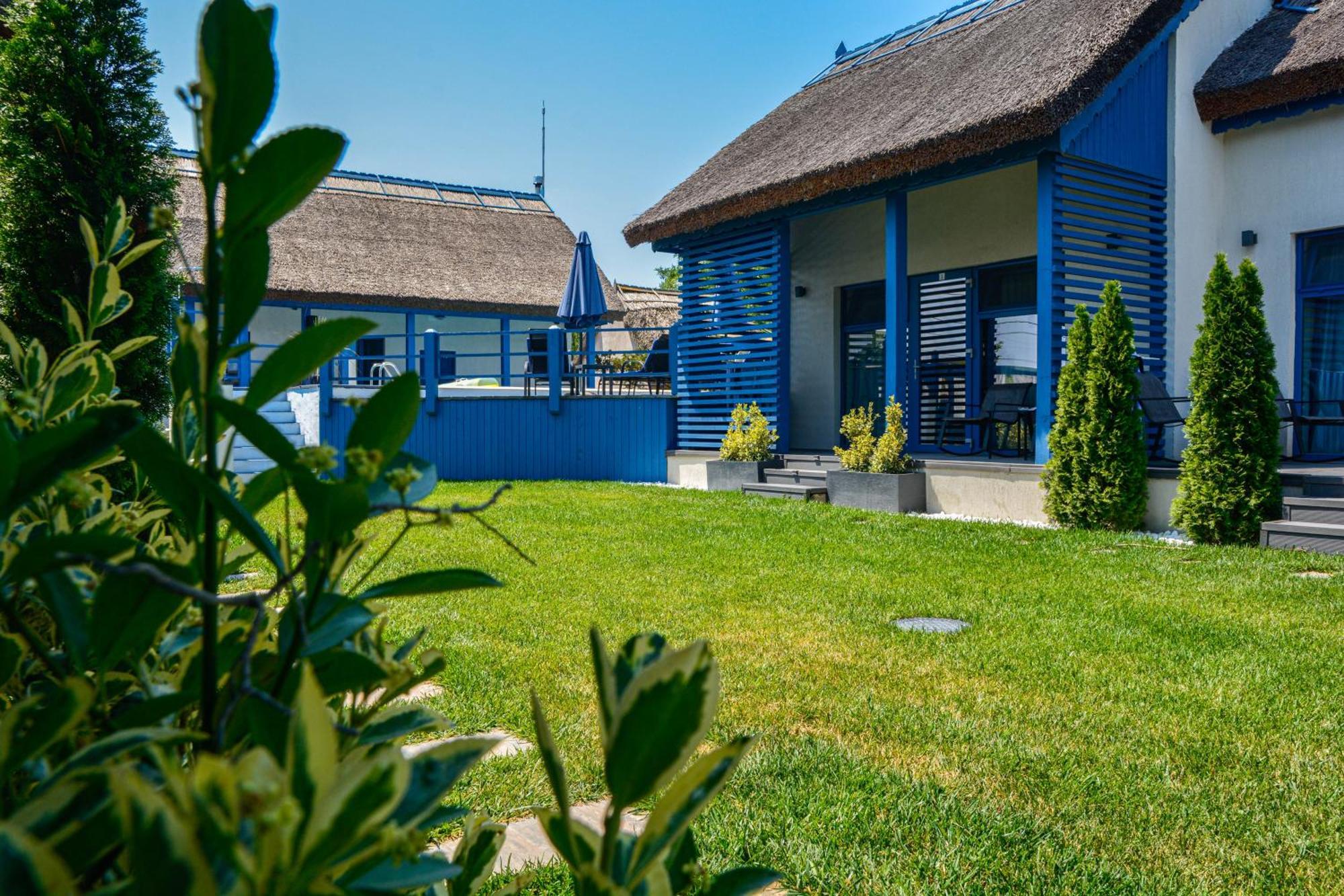 Déjà Blue - ADULT ONLY Hotel Sfântu Gheorghe Exterior foto